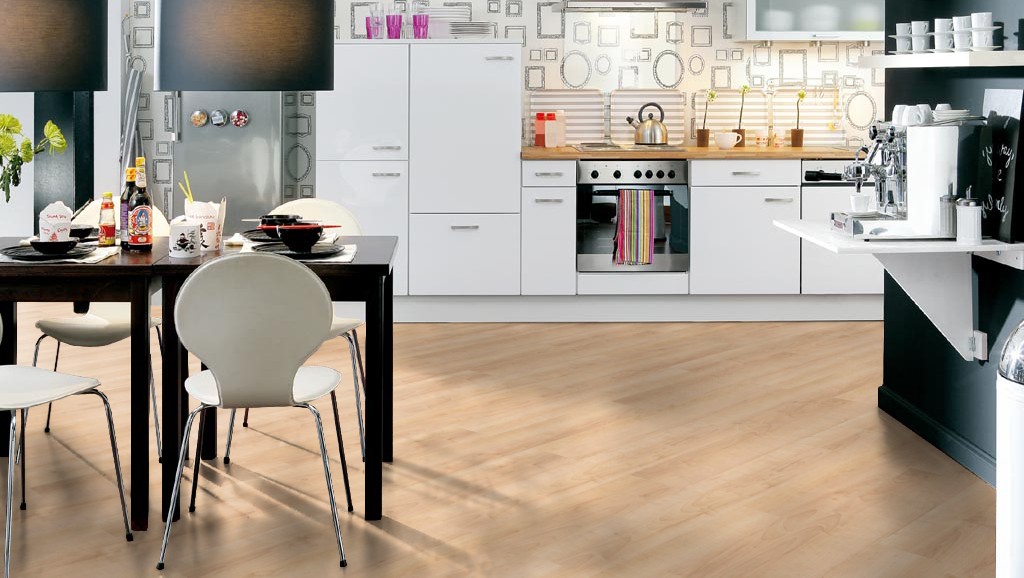 Ламинат Haro Tritty 100 клен виноградный 525659 фото в интерьере Ламинат Haro Tritty 100 клен виноградный 525659 фото в интерьере